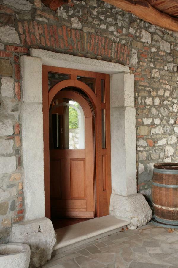 Appartement Domacija Linc à Rodik Extérieur photo