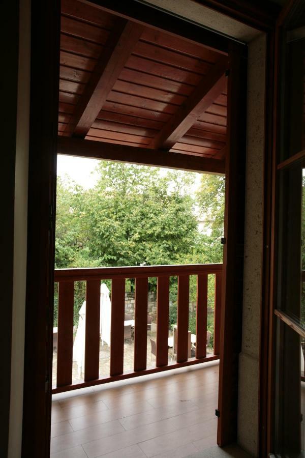 Appartement Domacija Linc à Rodik Extérieur photo