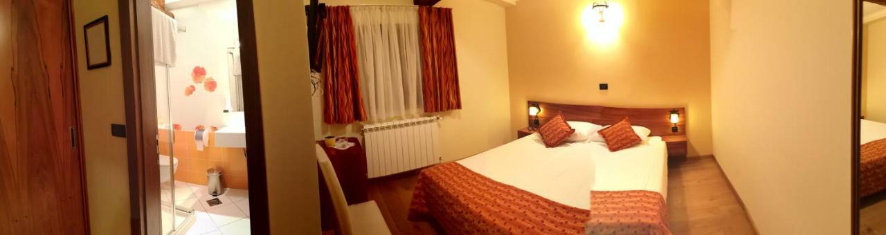 Appartement Domacija Linc à Rodik Extérieur photo