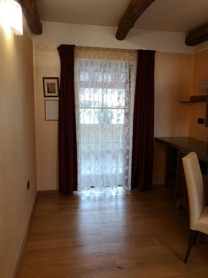 Appartement Domacija Linc à Rodik Extérieur photo