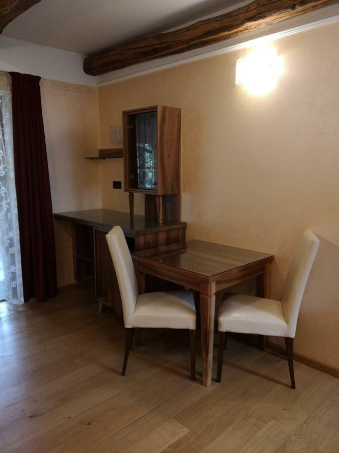 Appartement Domacija Linc à Rodik Extérieur photo